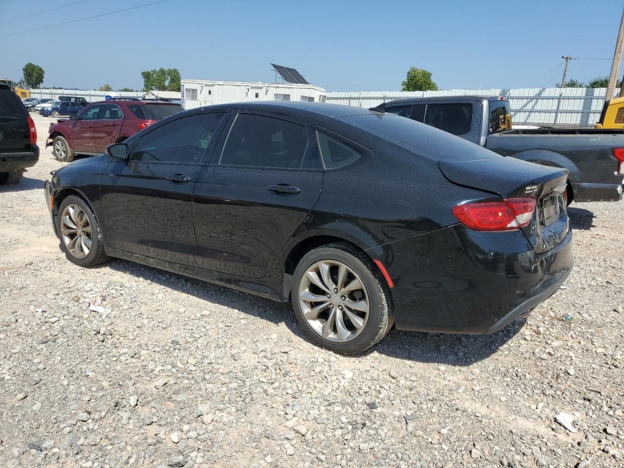 2015 Chrysler 200 S - foto 2