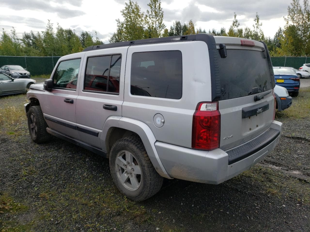 2006 Jeep Commander - foto 2