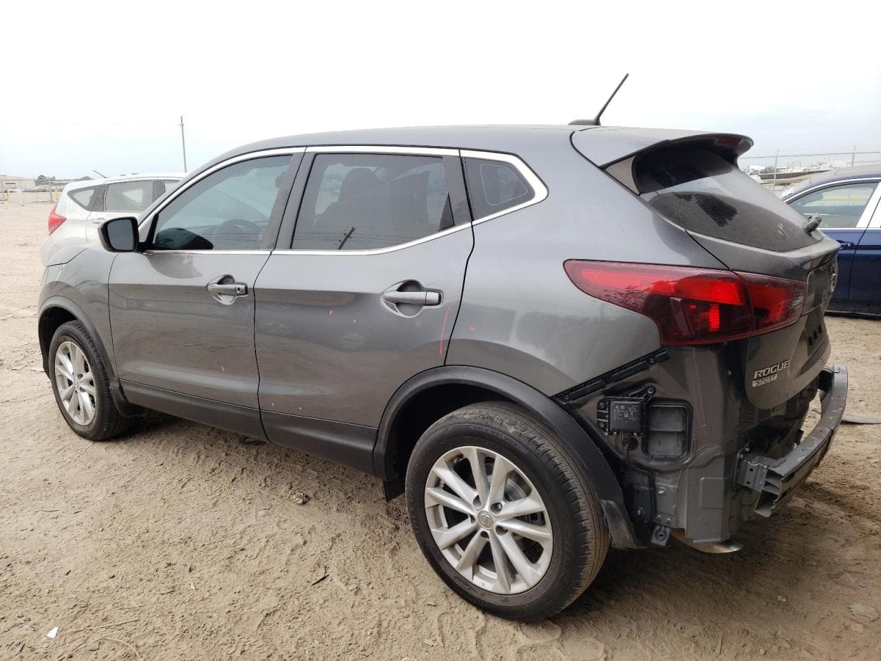 2018 Nissan Rogue Sport S - foto 2