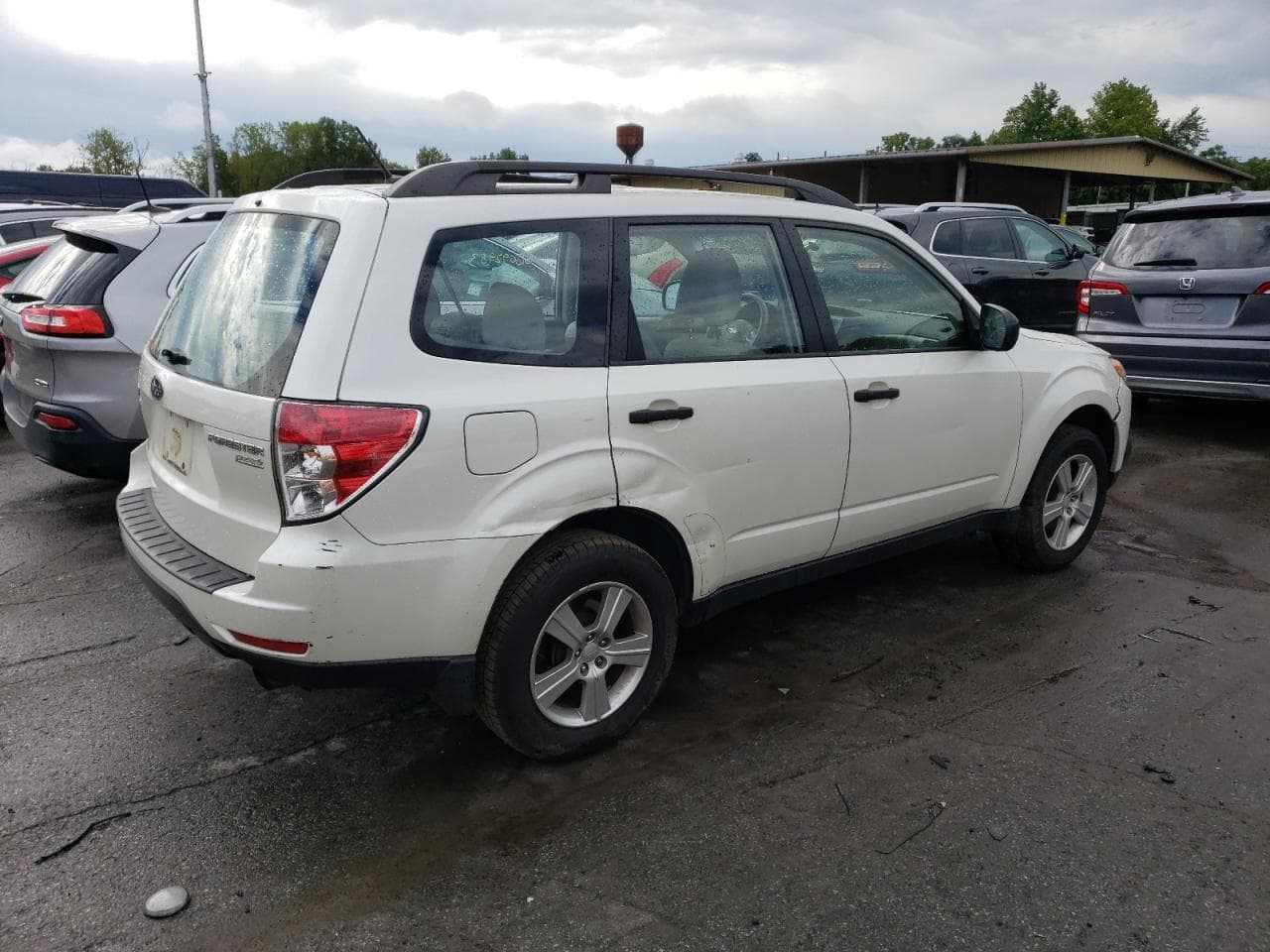 2013 Subaru Forester 2.5X - foto 3