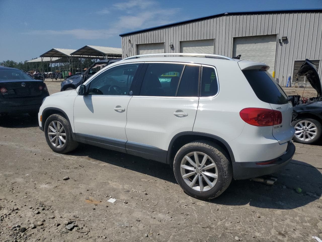 2017 Volkswagen Tiguan Wolfsburg - foto 2