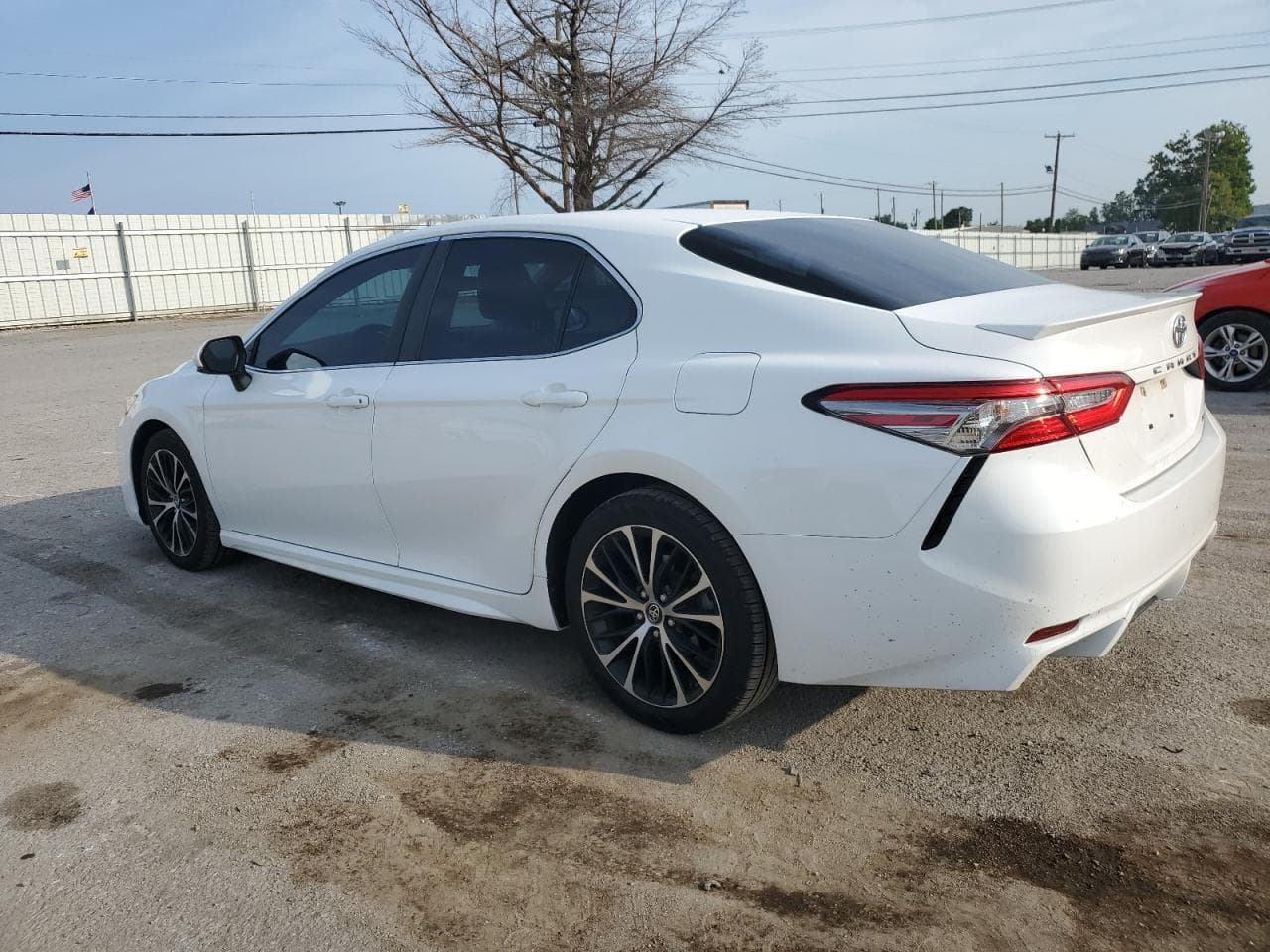 2018 Toyota Camry Se - foto 2