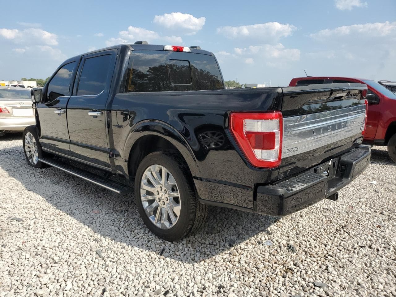 2022 Ford F-150 Limited - foto 2