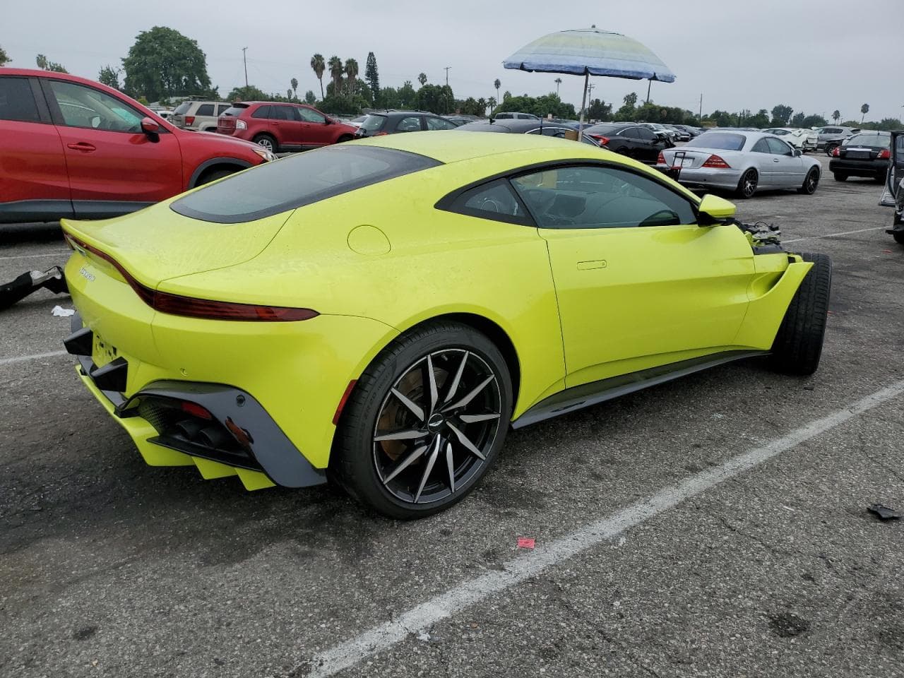 2020 Aston Martin Vantage - foto 3