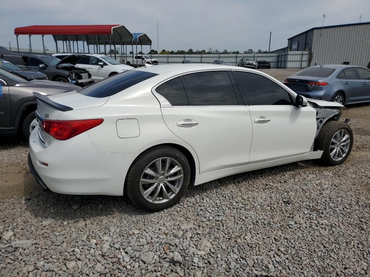 2014 Infiniti Q50 Premium - foto 3
