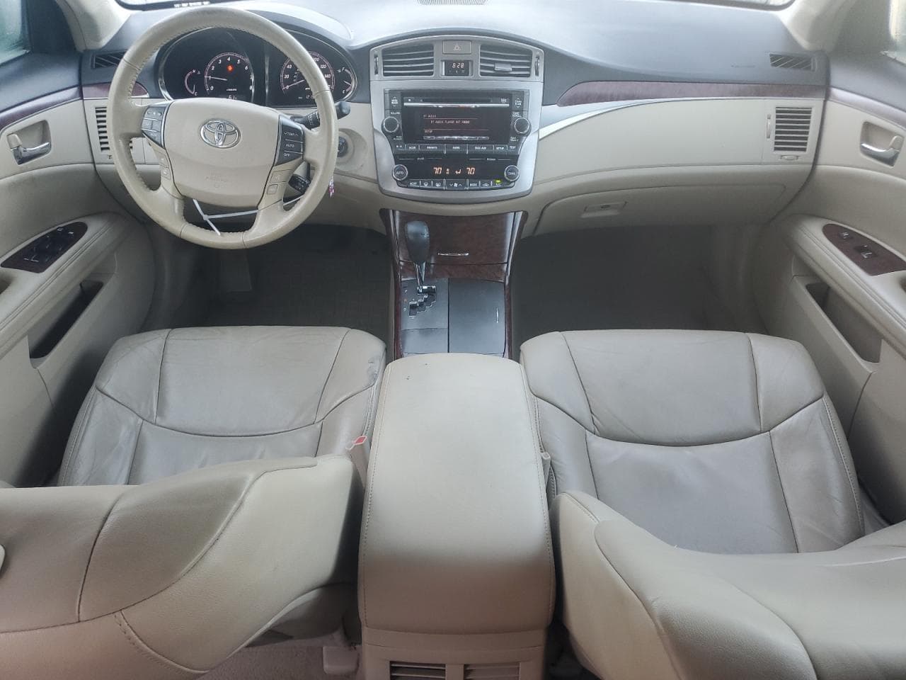 2012 Toyota Avalon Base - foto 2