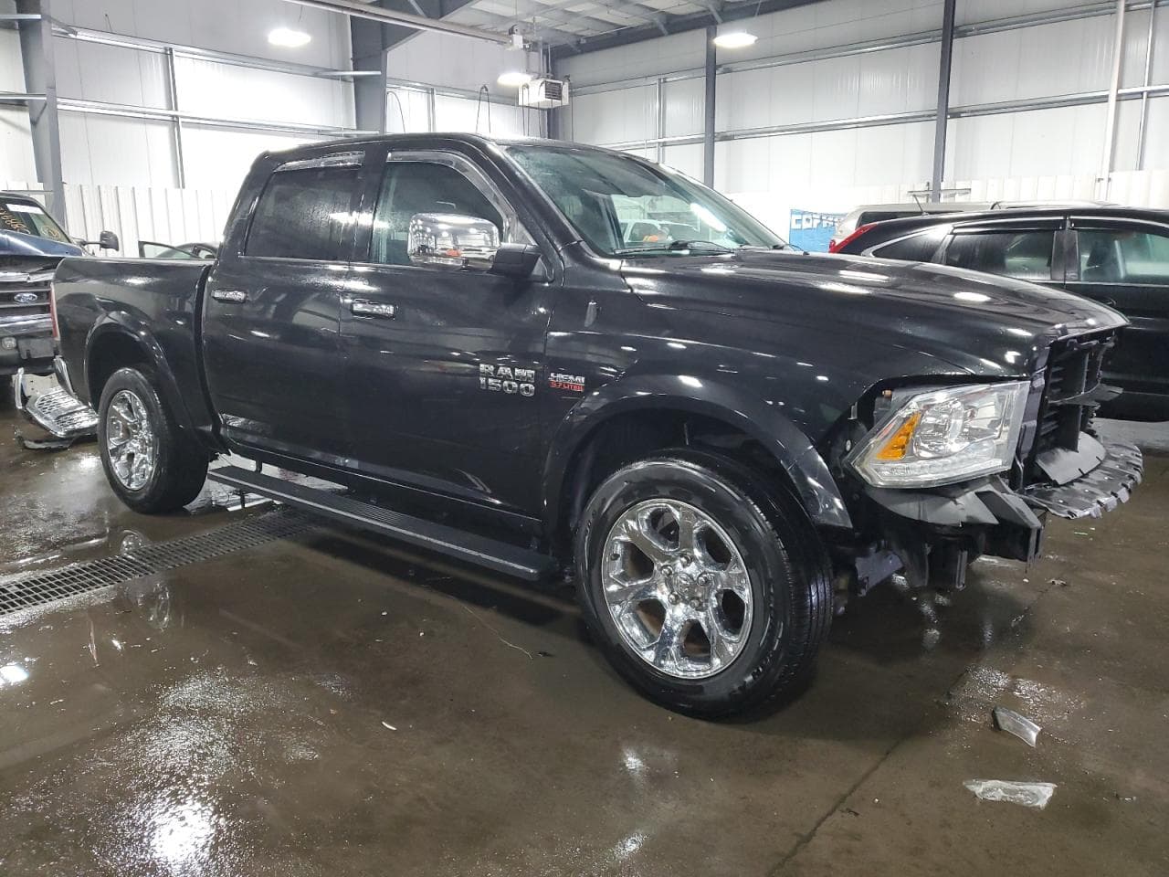 2015 Ram 1500 Laramie - foto 4