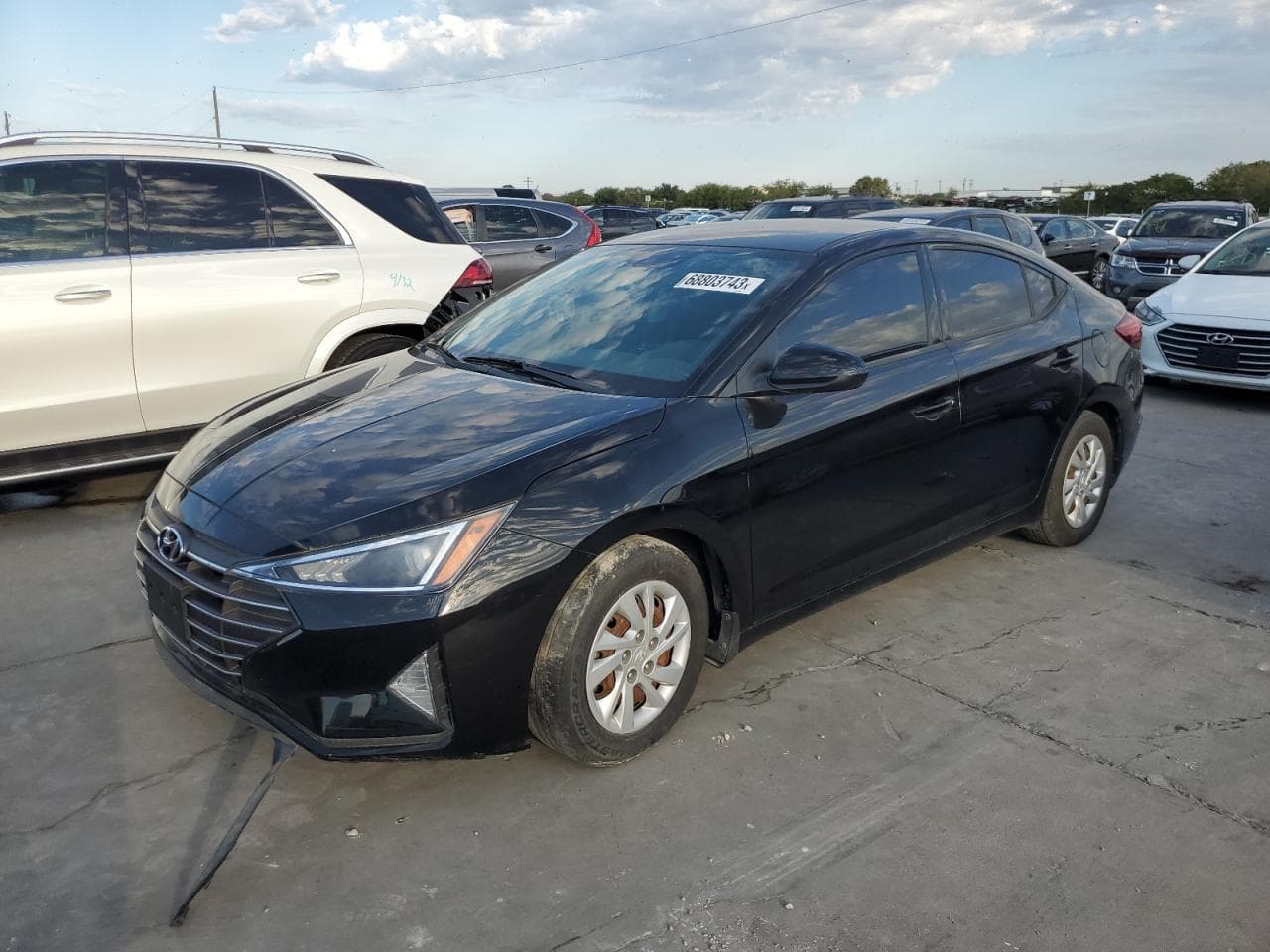 2019 Hyundai Elantra Se
