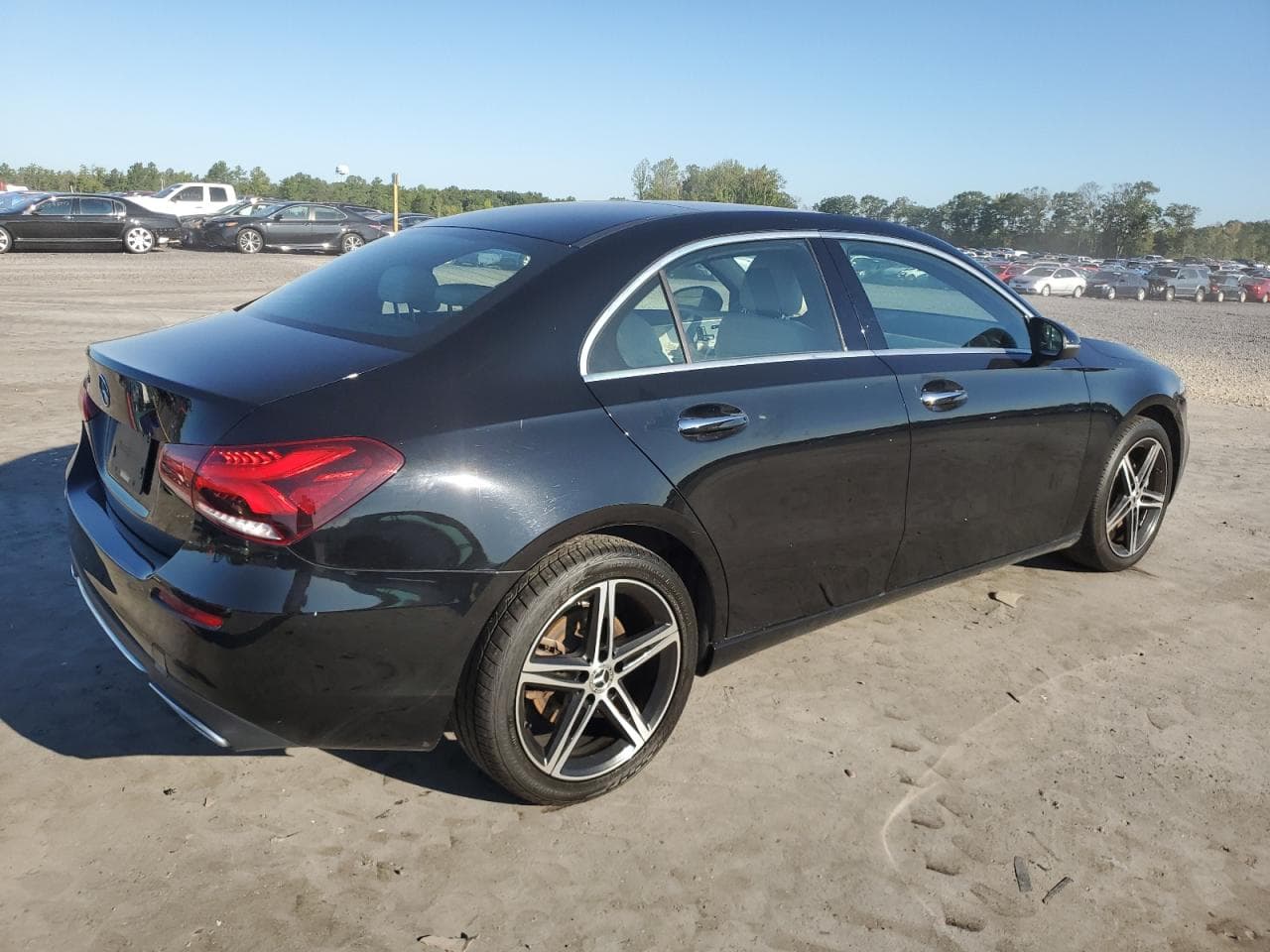 2019 Mercedes-Benz A 220 - foto 3