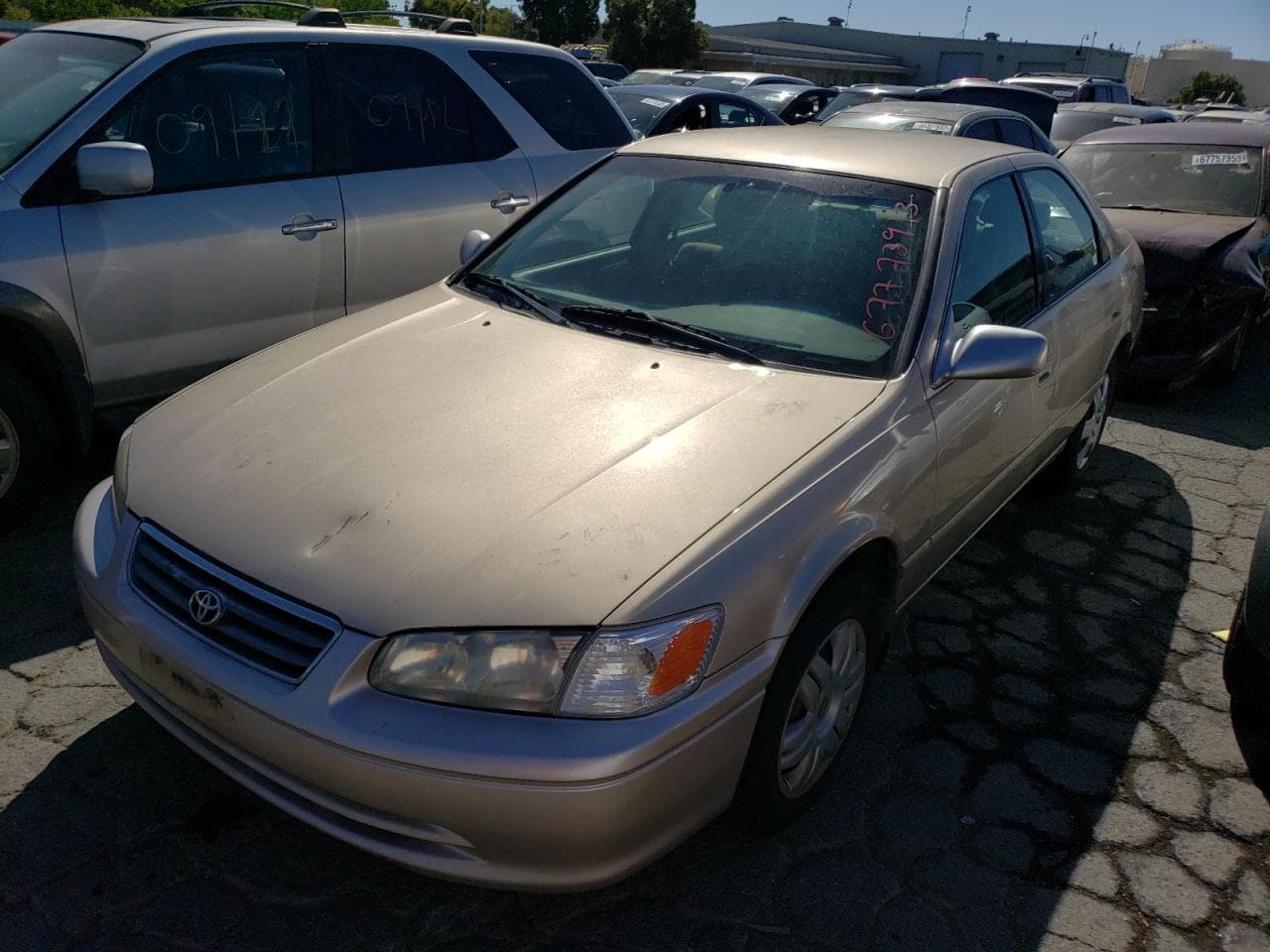 2000 Toyota Camry