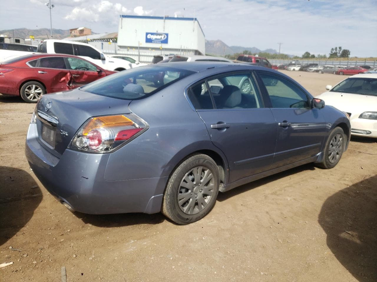2010 Nissan Altima 2.5 - foto 3