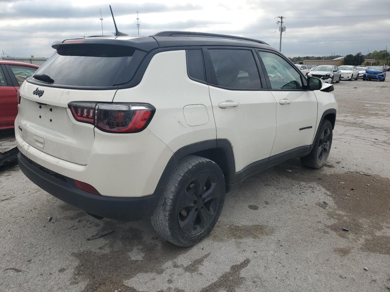 2021 Jeep Compass Latitude - foto 3