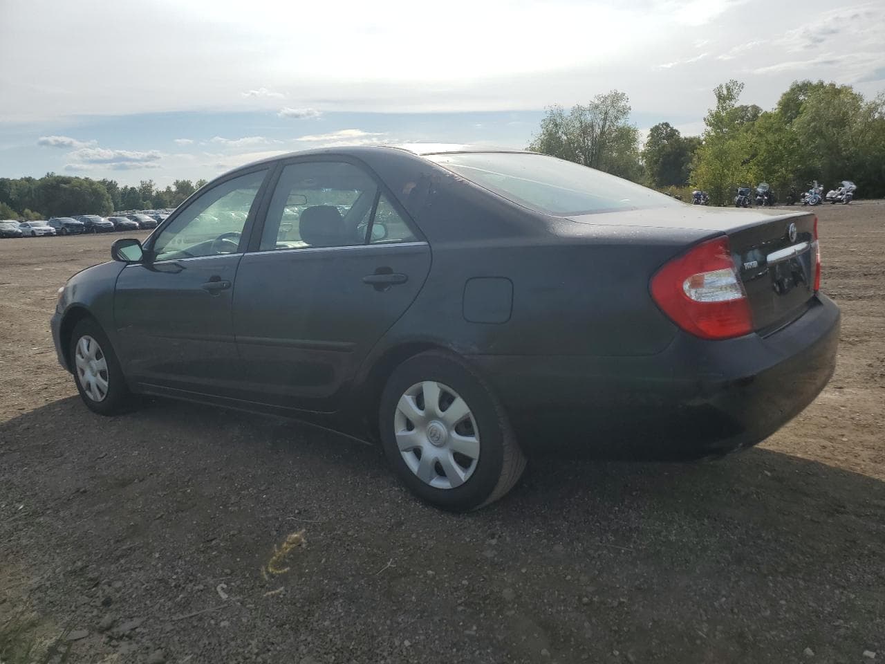 2003 Toyota Camry Le - foto 2