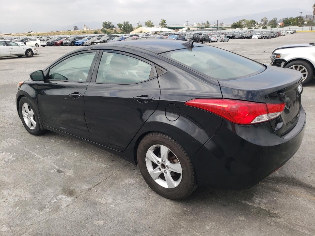2013 Hyundai Elantra Gls - foto 2