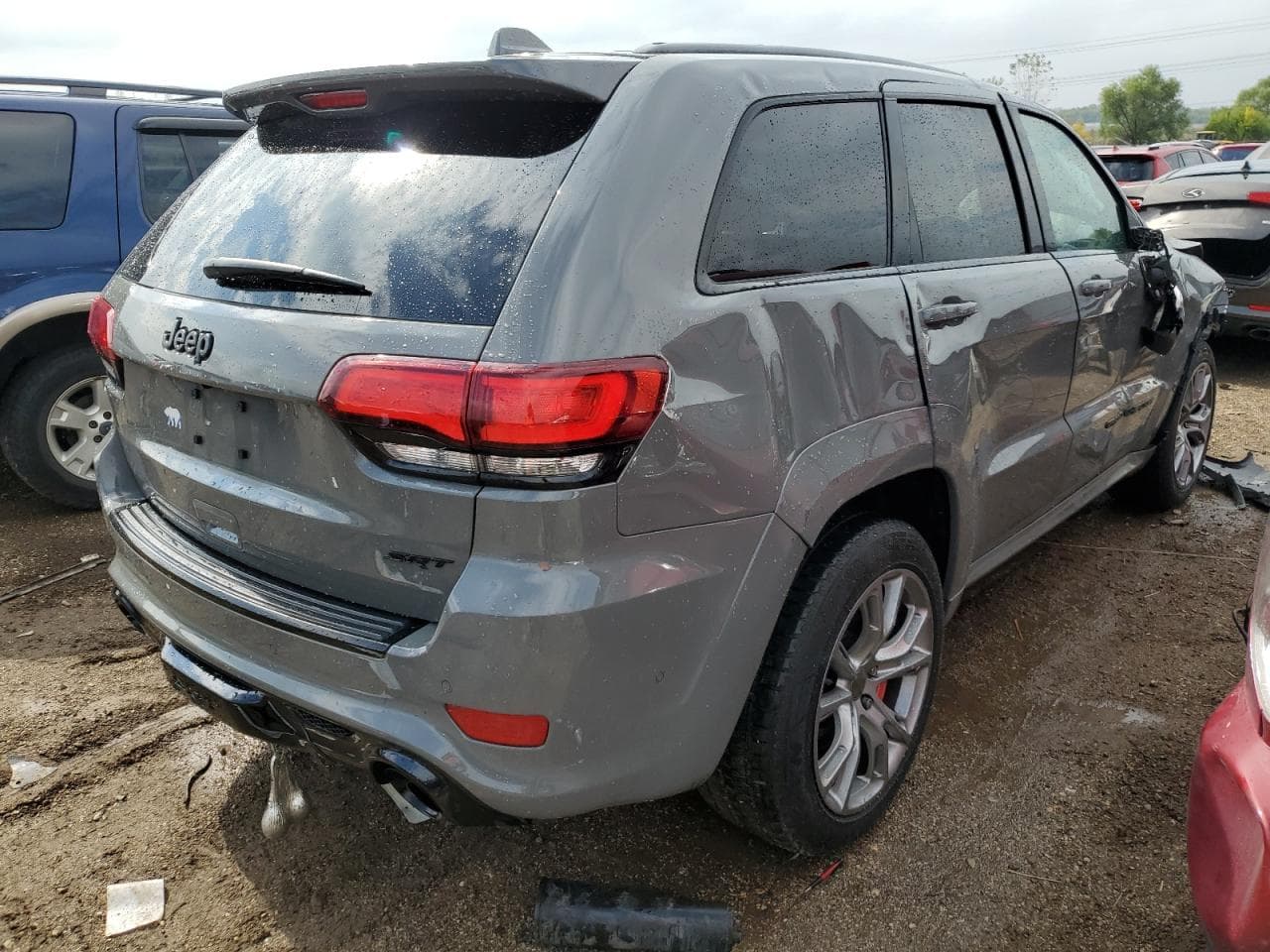 2020 Jeep Grand Cherokee Srt-8 - foto 3