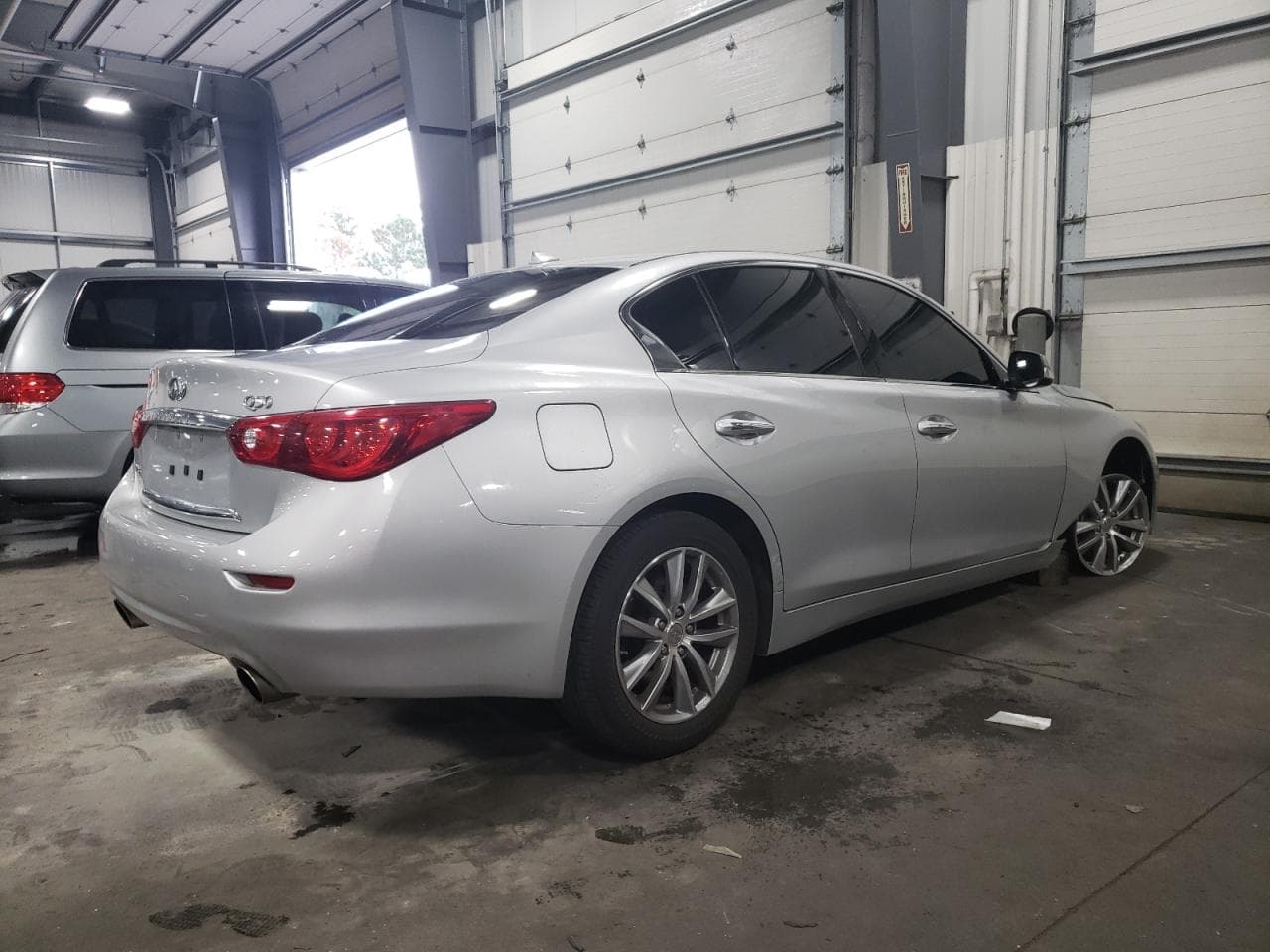 2015 Infiniti Q50 Base - foto 3