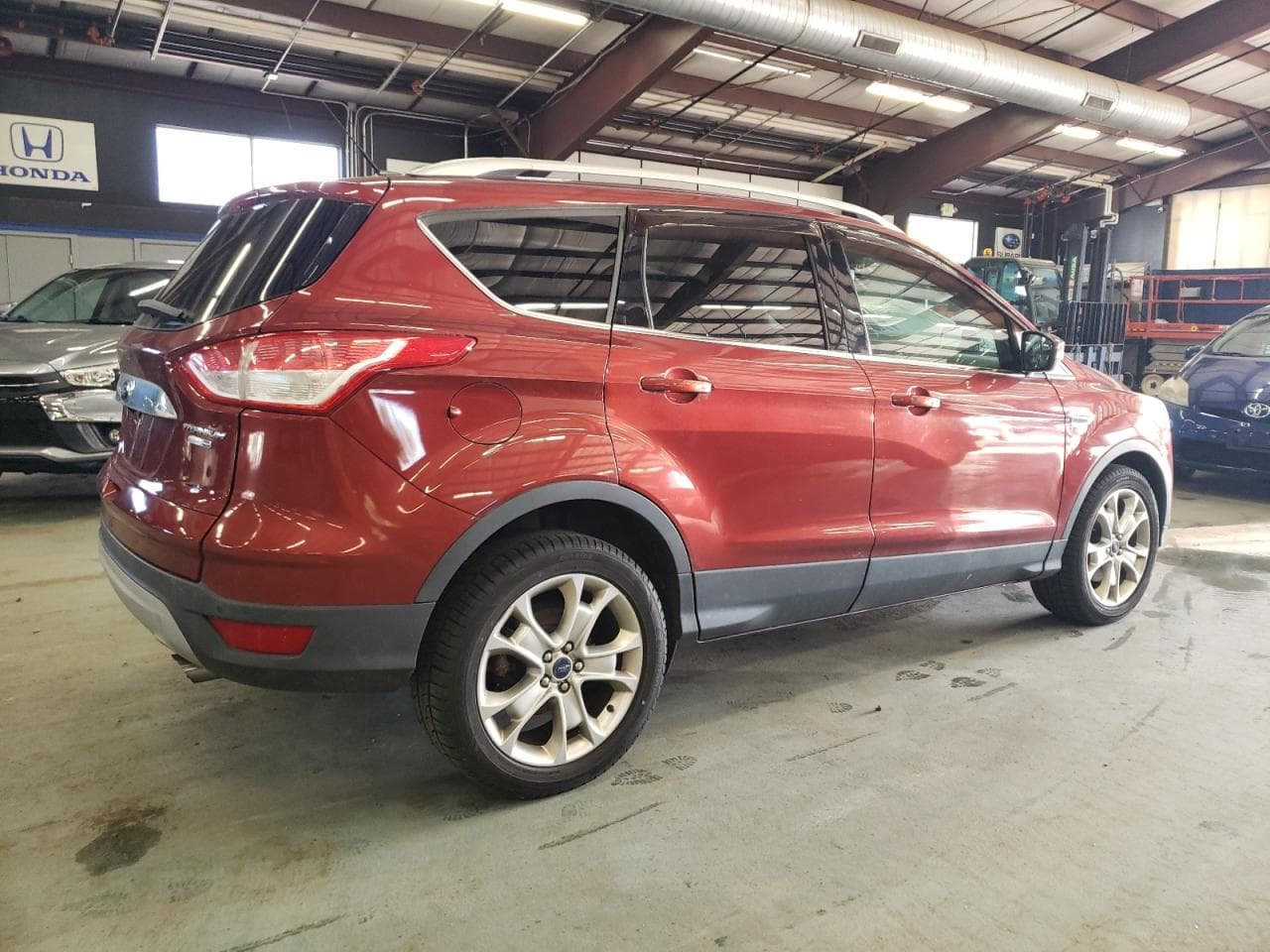 2015 Ford Escape Titanium - foto 3