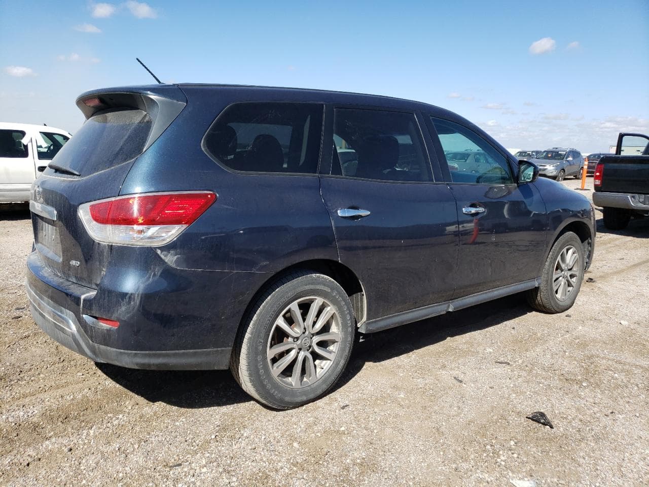2013 Nissan Pathfinder S - foto 3