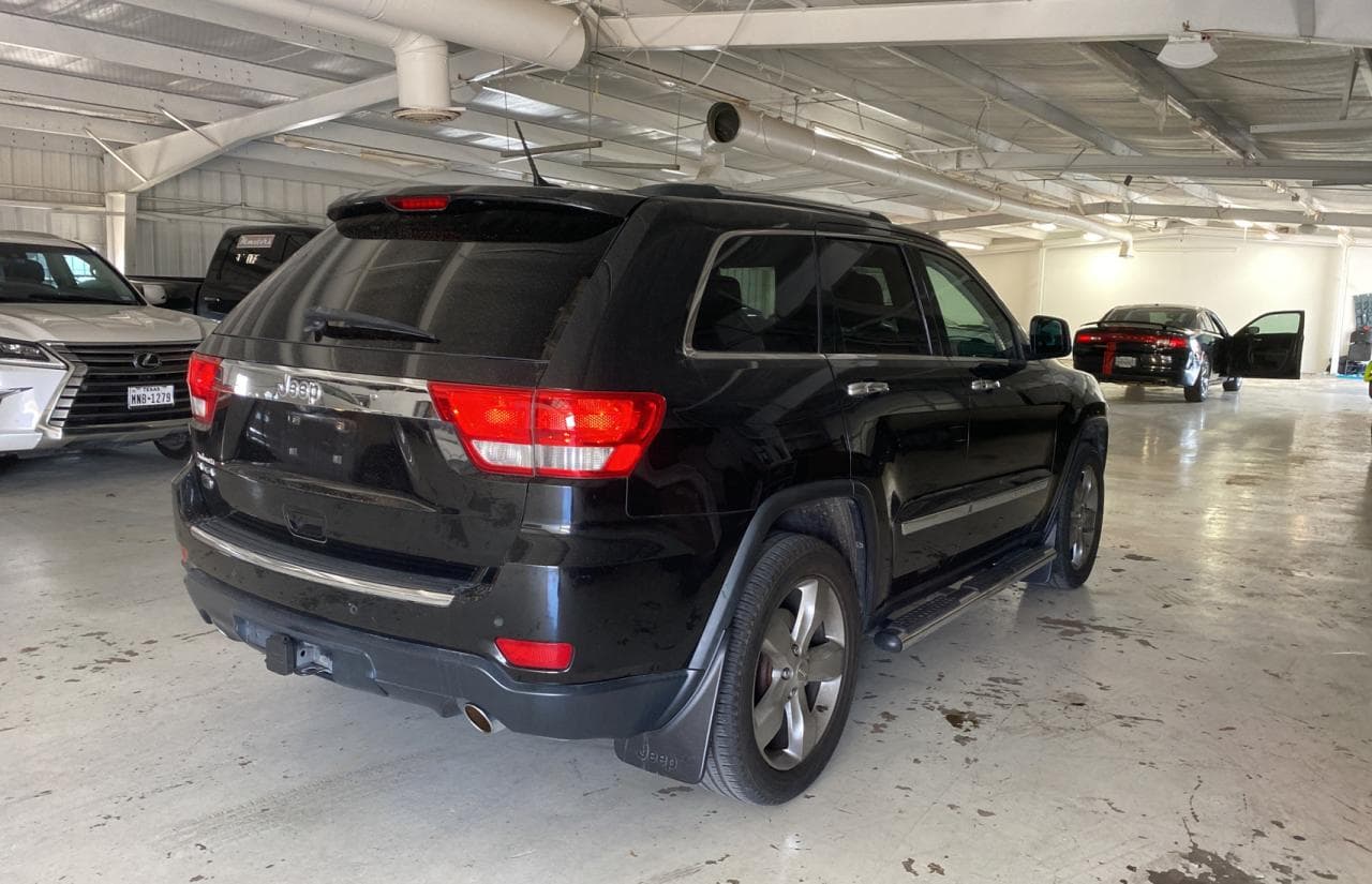 2013 Jeep Grand Cherokee Overland - foto 4