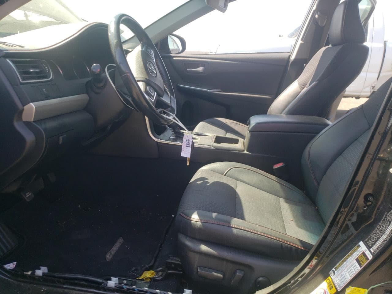 2015 Toyota Camry Se - foto 4
