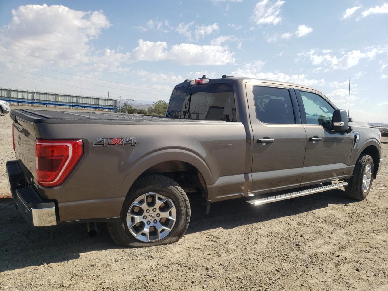 2022 Ford F150 Supercrew - foto 3