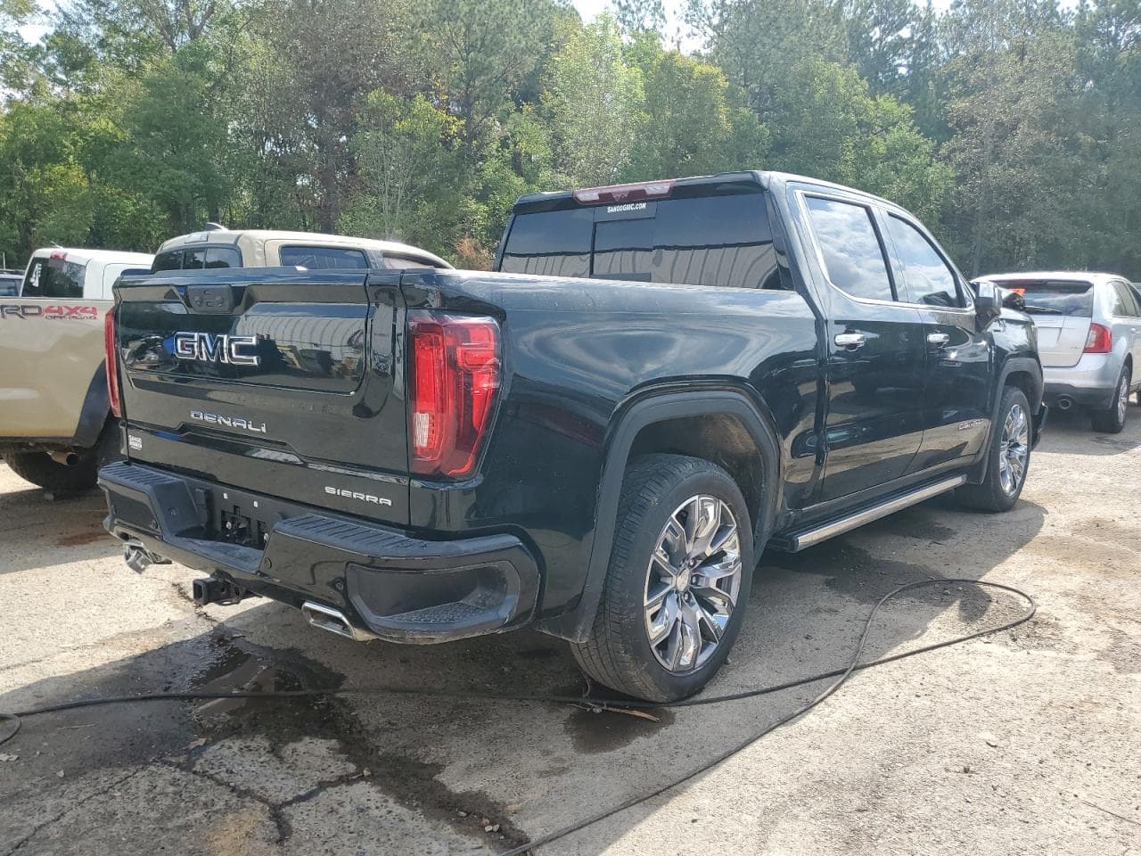 2023 GMC Sierra K1500 Denali - foto 3