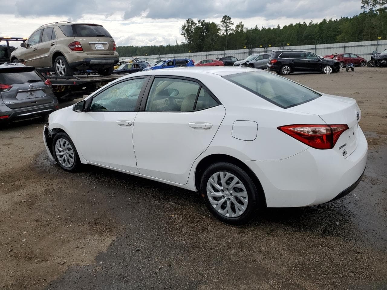 2018 Toyota Corolla L - foto 2