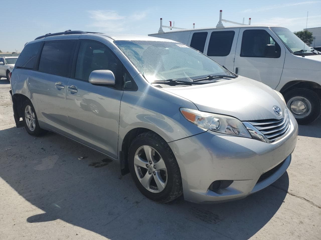 2015 Toyota Sienna Le - foto 4