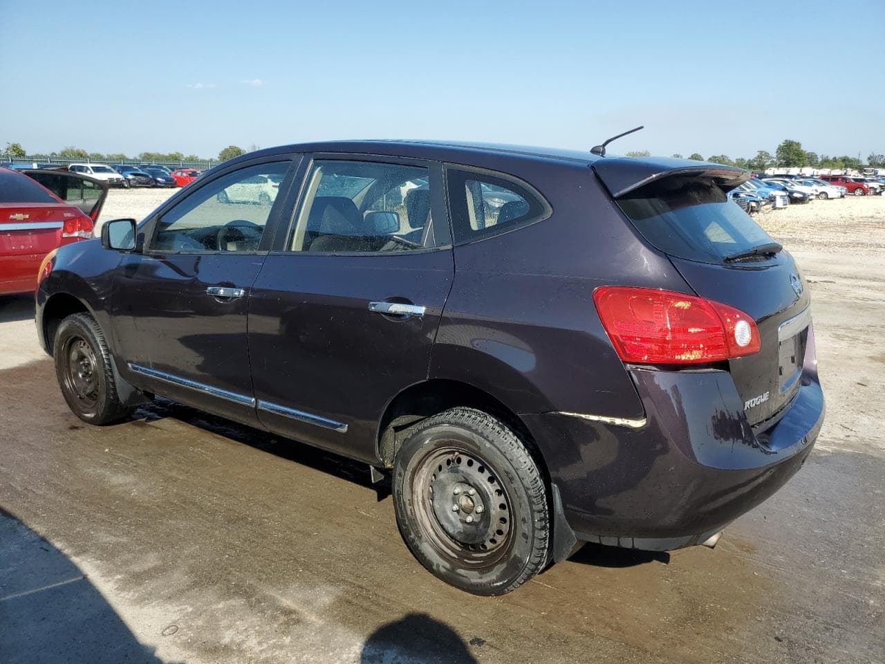 2013 Nissan Rogue S - foto 2