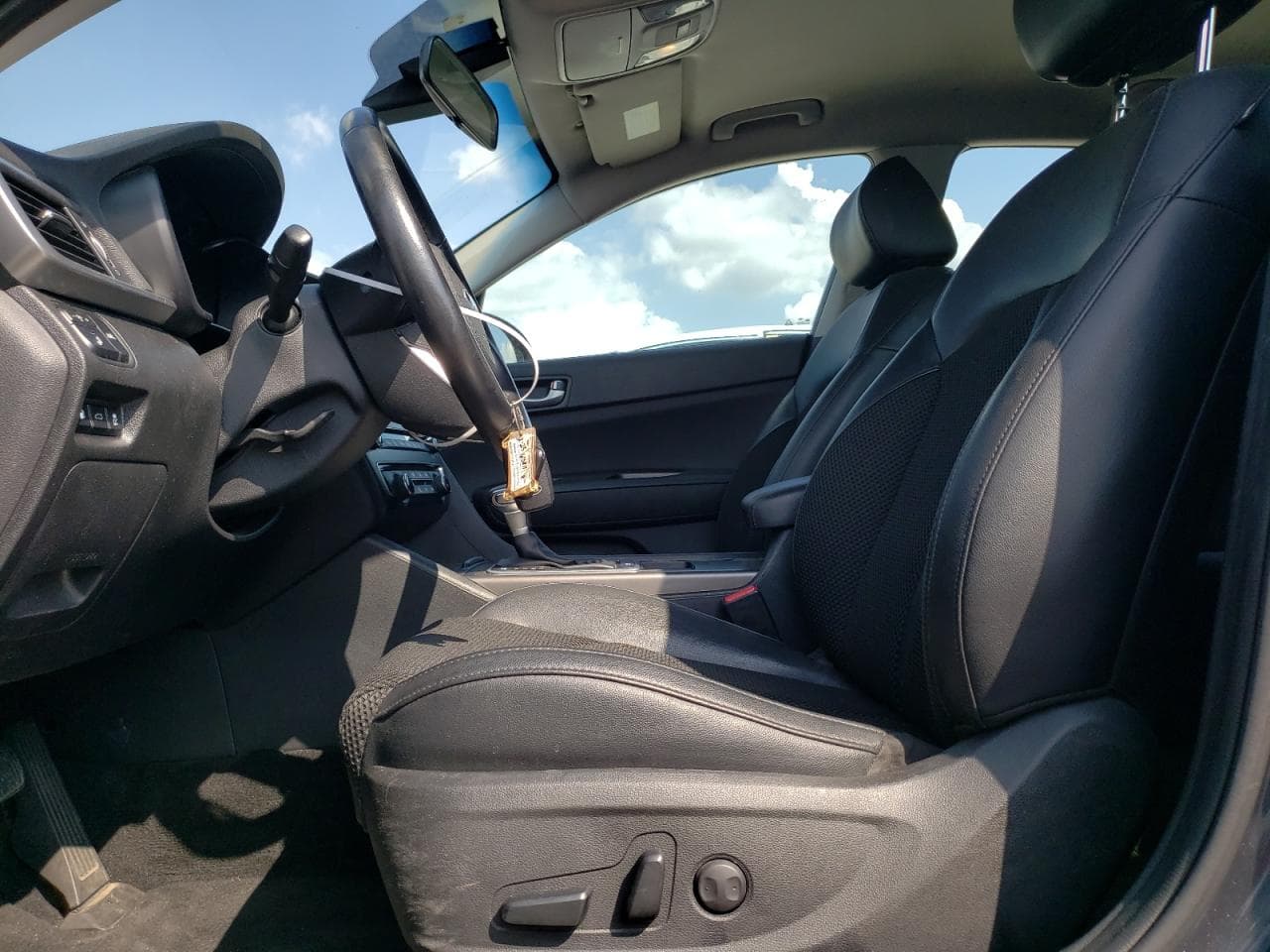 2020 Kia Optima Lx - foto 2