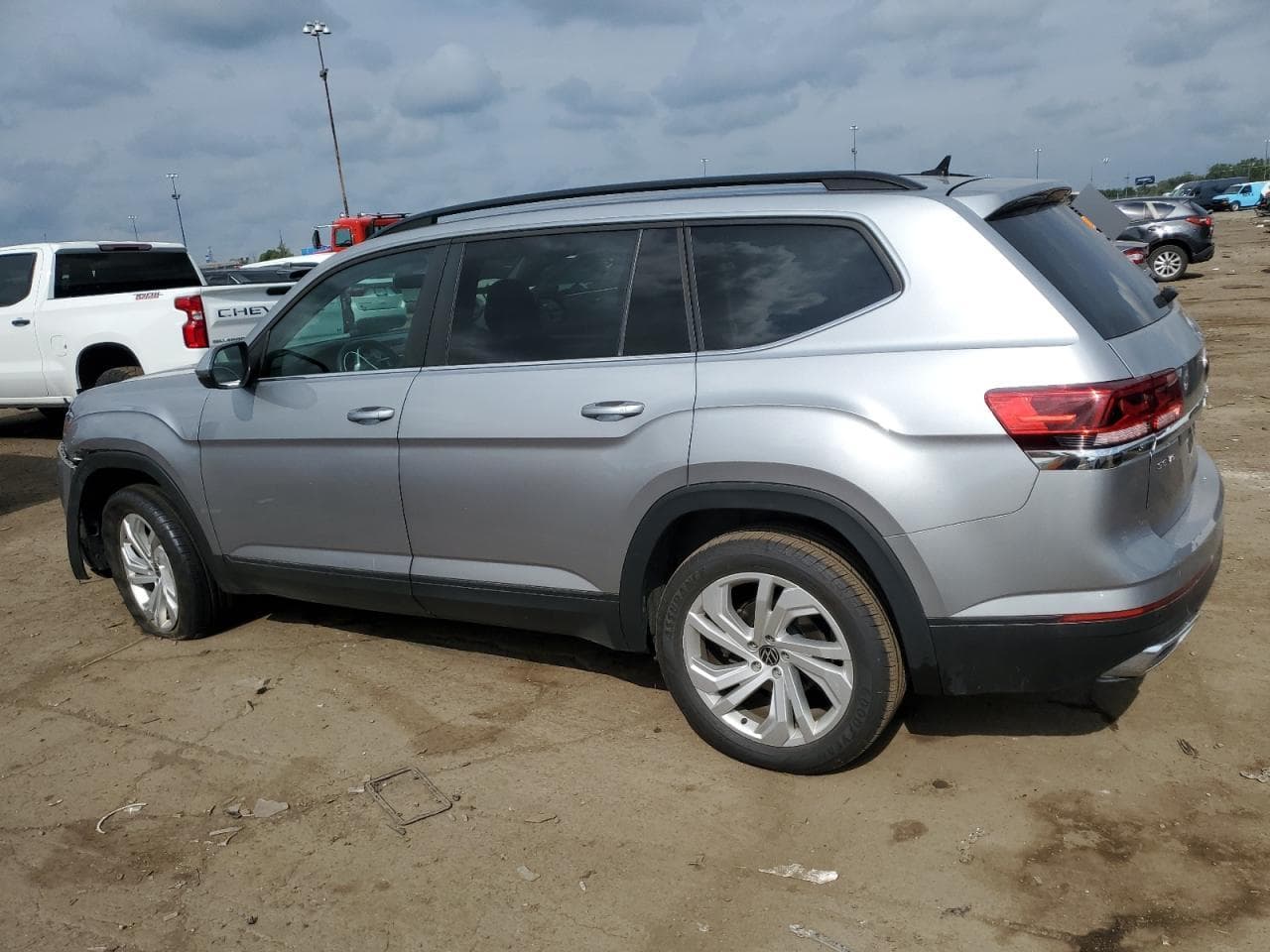 2021 Volkswagen Atlas 3.6L V6 Se W/Technology - foto 2