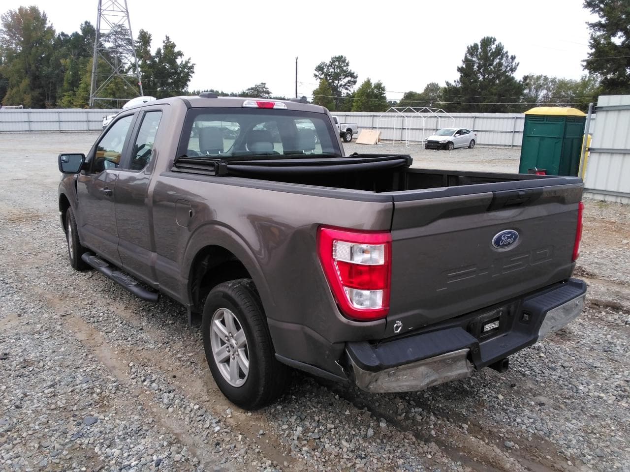 2022 Ford F150 Super Cab - foto 2