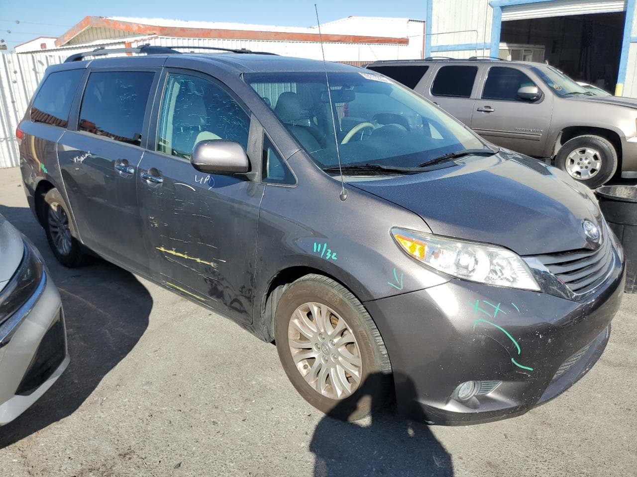 2013 Toyota Sienna Xle - foto 4