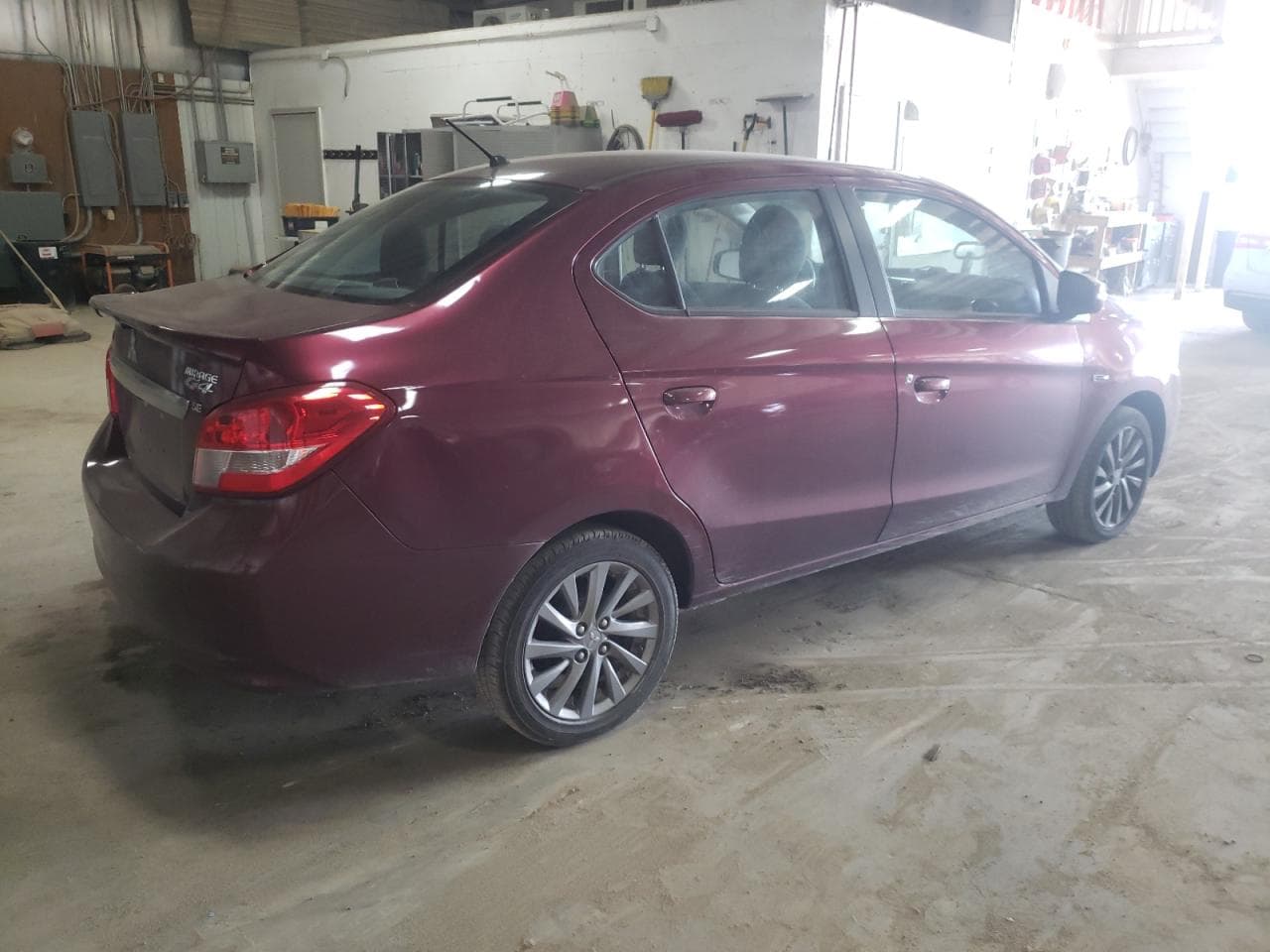 2017 Mitsubishi Mirage G4 Se - foto 3
