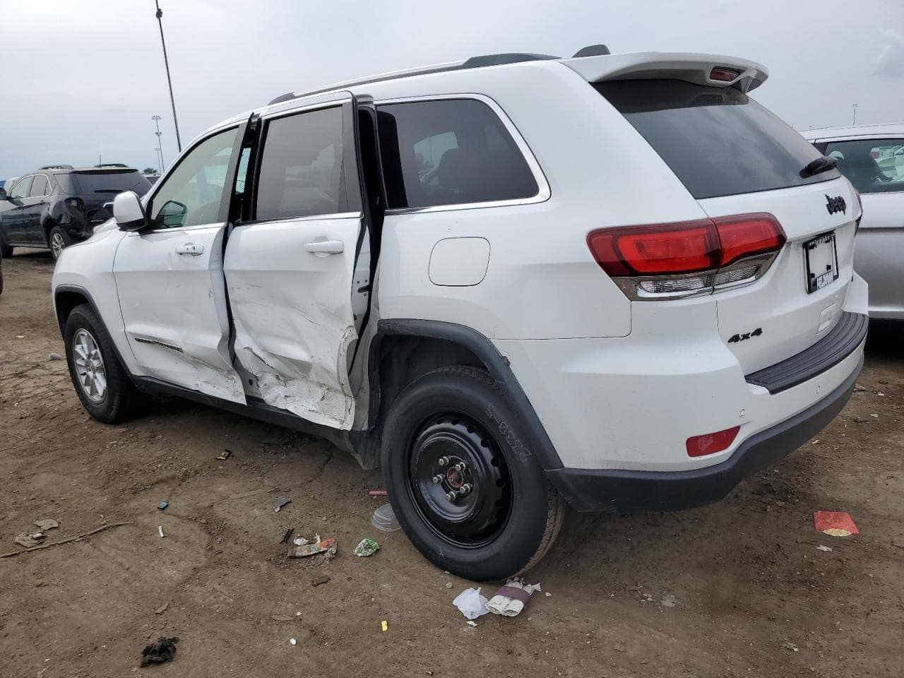 2020 Jeep Grand Cherokee Laredo E 4X4 - foto 2