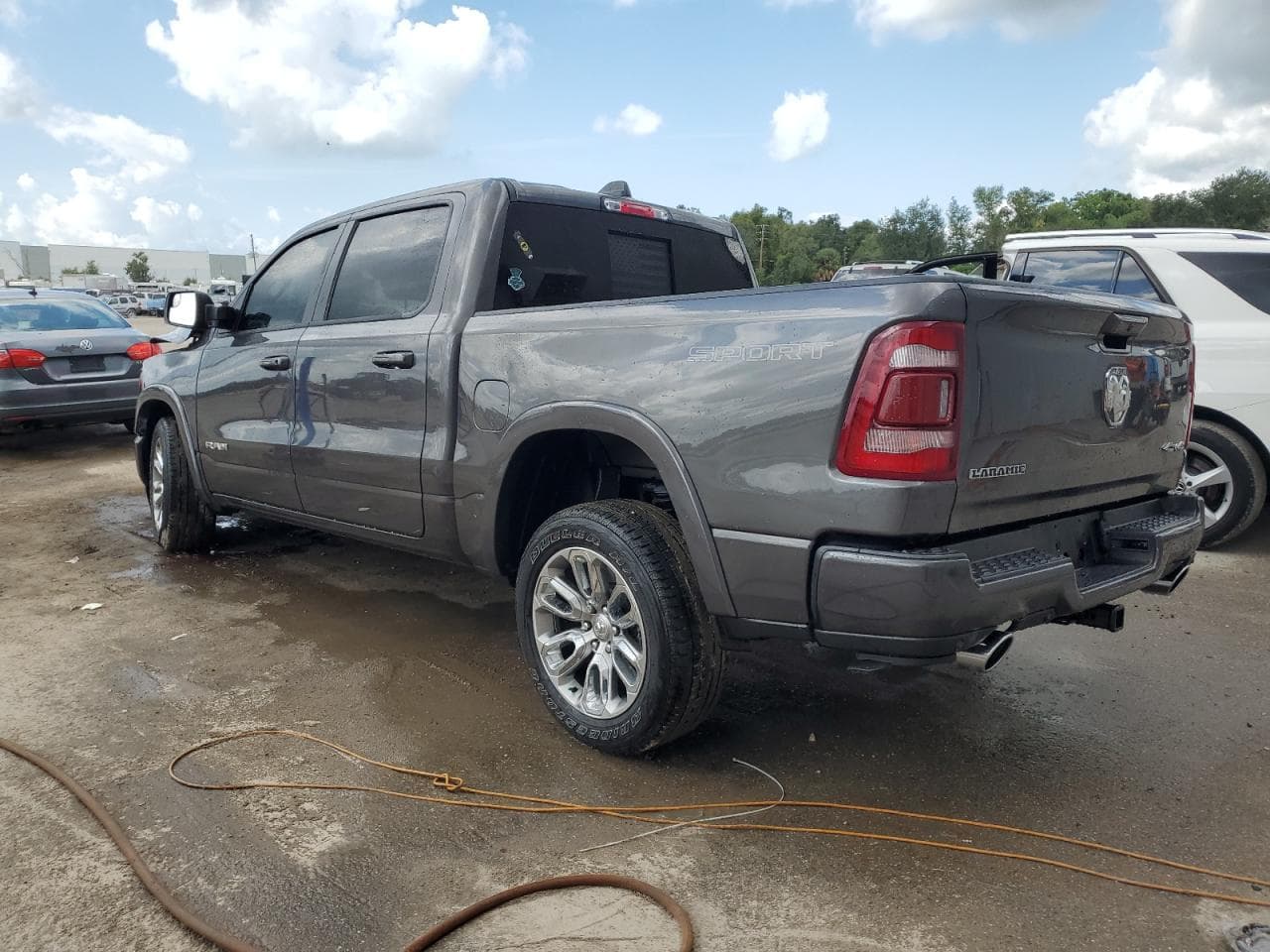 2022 Ram 1500 Laramie - foto 2