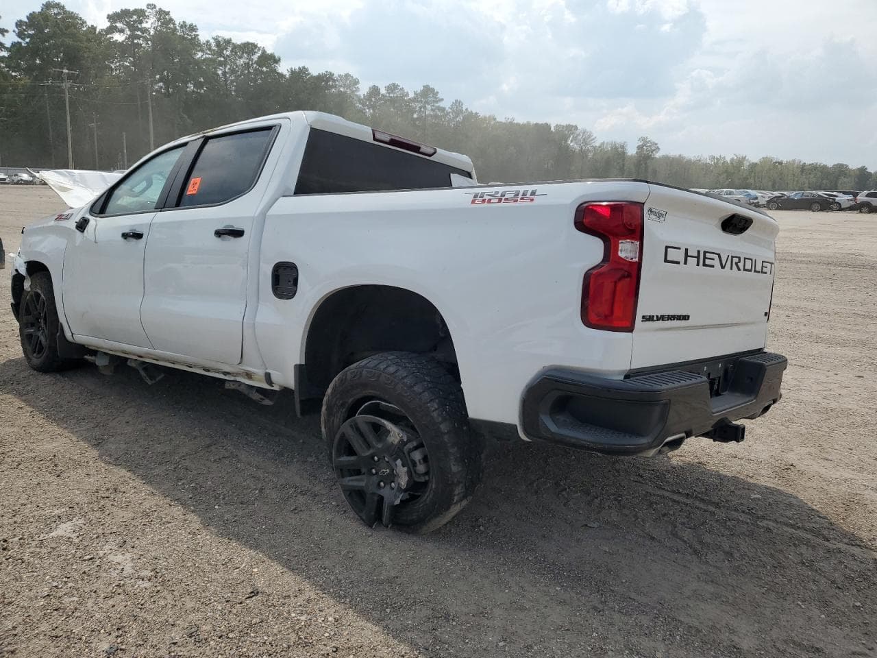 2022 Chevrolet Silverado K1500 Lt Trail Boss - foto 2