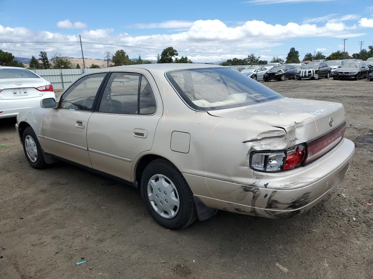 1993 Toyota Camry Le - foto 2