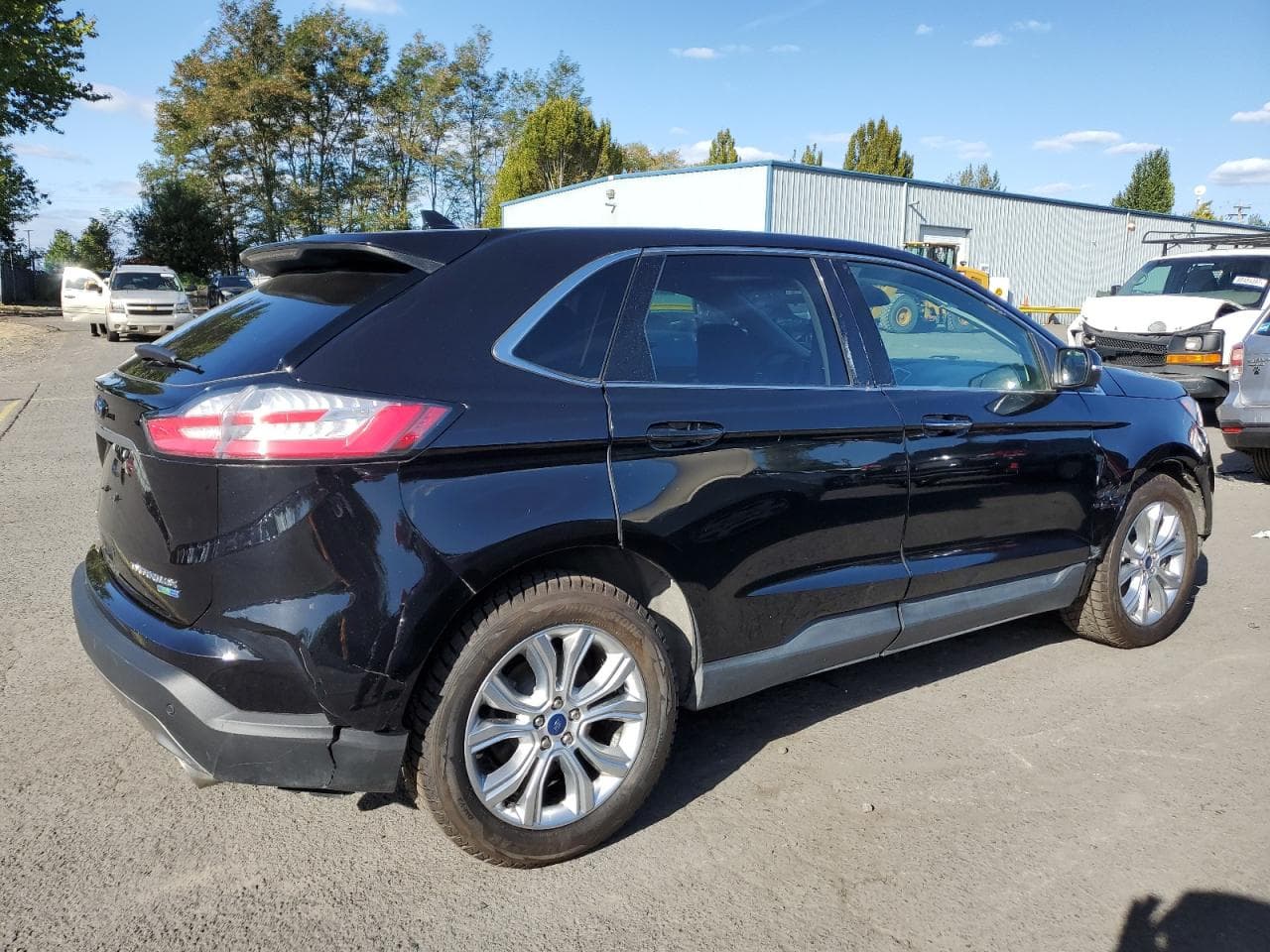 2020 Ford Edge Titanium - foto 3