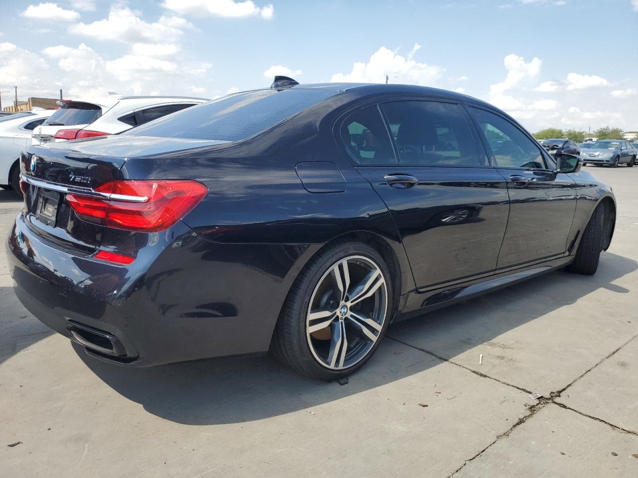 2016 BMW 750 I - foto 3