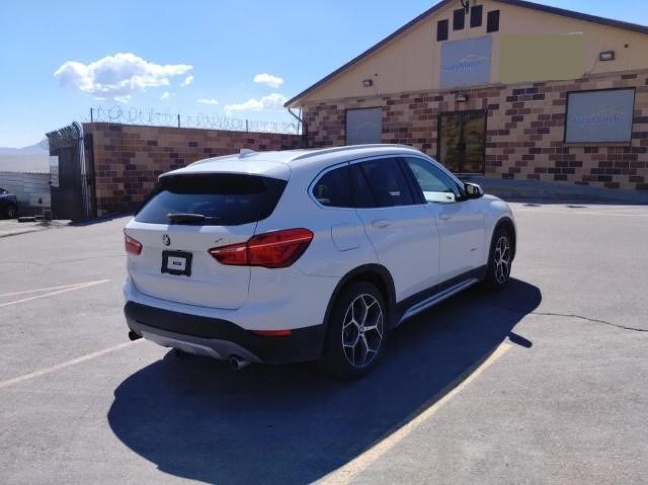 2017 BMW X1 xDrive28I - foto 4