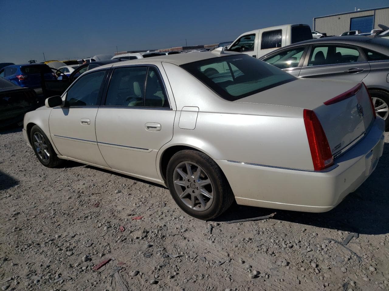 2011 Cadillac Dts Luxury Collection - foto 2
