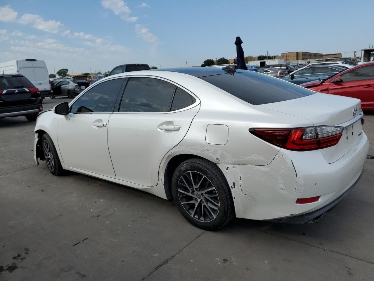 2016 Lexus Es 350 - foto 2