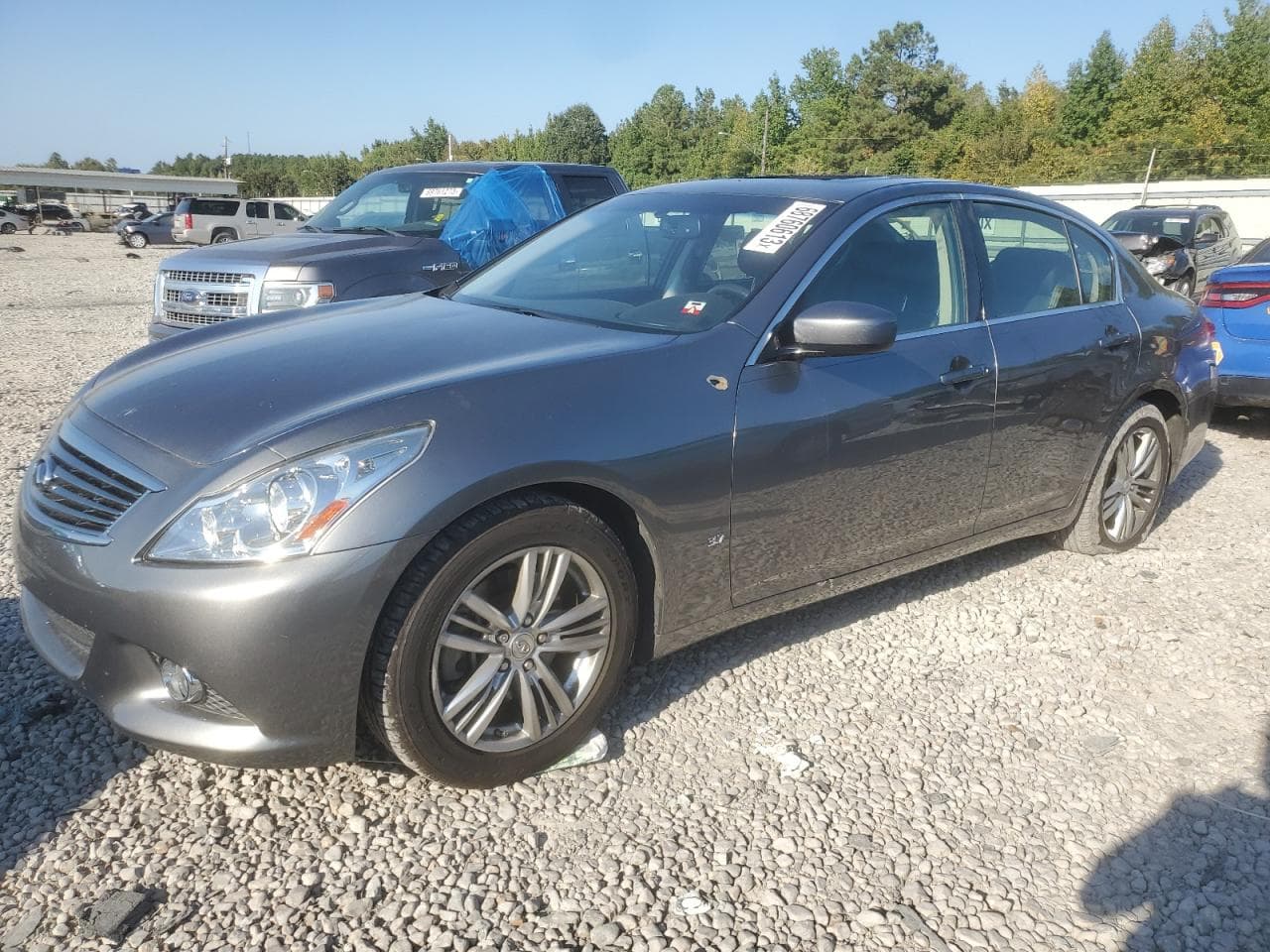 2015 Infiniti Q40 z USA