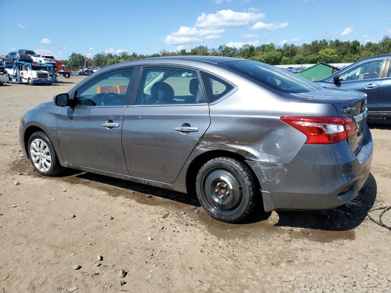 2019 Nissan Sentra S - foto 2