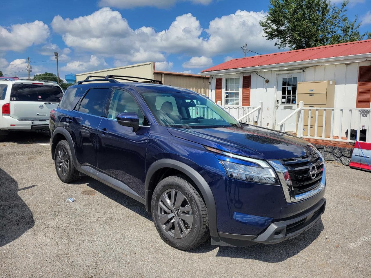 2022 Nissan Pathfinder z USA