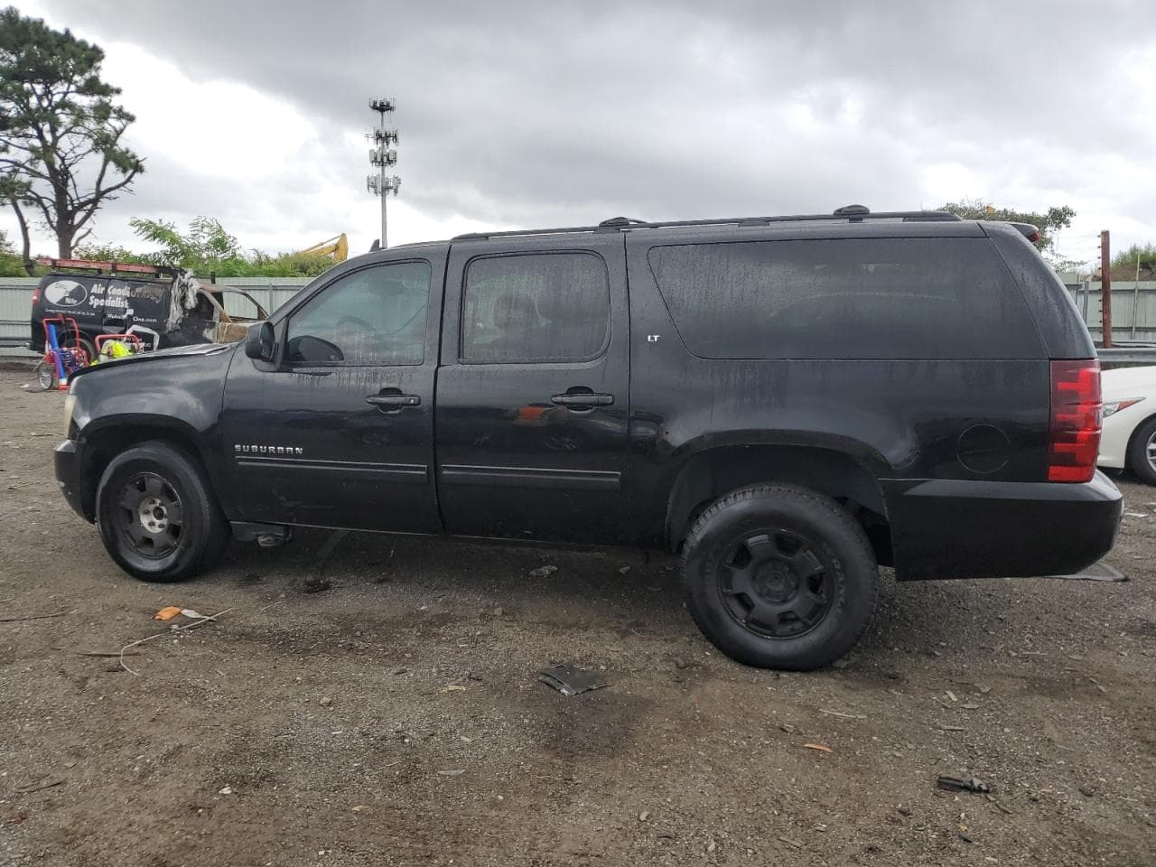 2013 Chevrolet Suburban K1500 Lt - foto 2