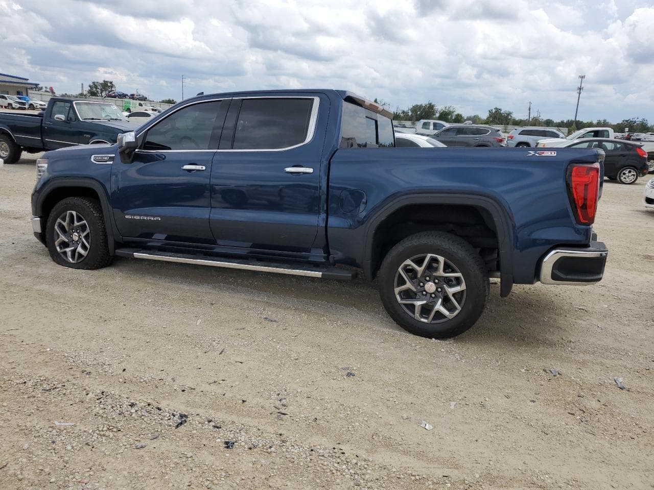 2023 GMC Sierra K1500 Slt - foto 2