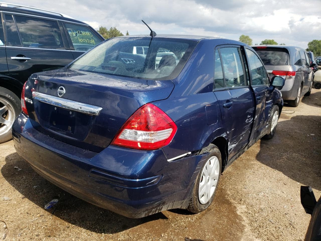 2010 Nissan Versa 1.8 S - foto 3