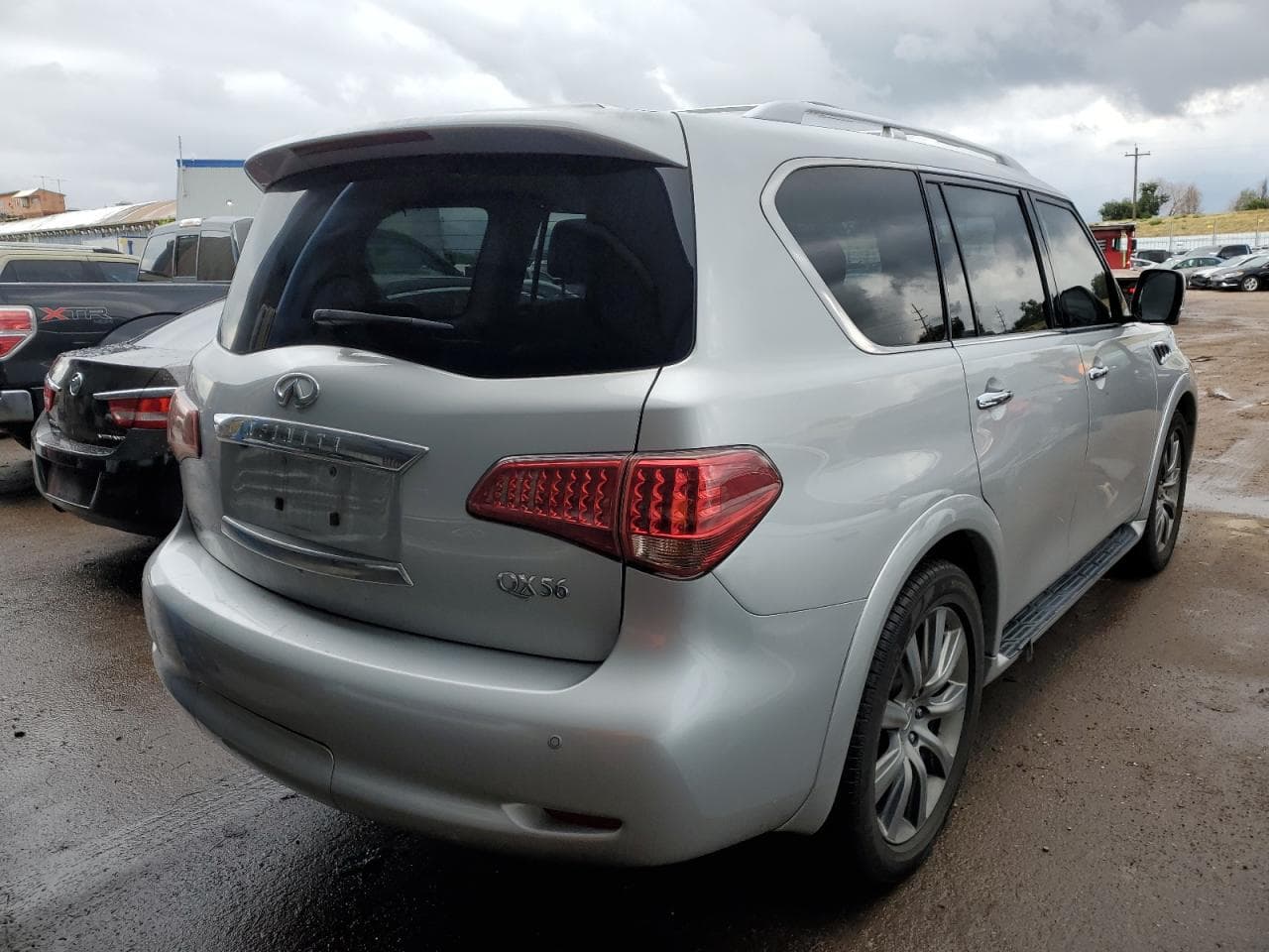 2011 Infiniti Qx56 - foto 3